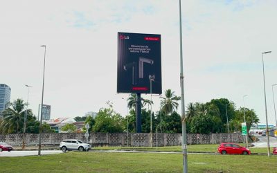 Digital Billboard advertising at LDP, Damansara Utama