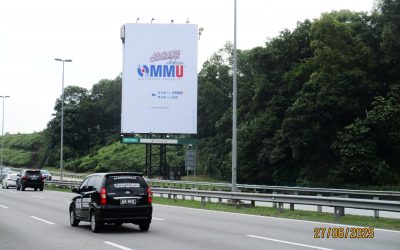 Double-Sided Billboard at Maju Expressway (MEX)