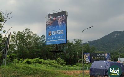 Double-Sided Billboard at Karak Highway, Gombak Toll to Bentong