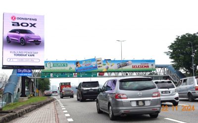 Digital Gantry advertising at Damansara Uptown