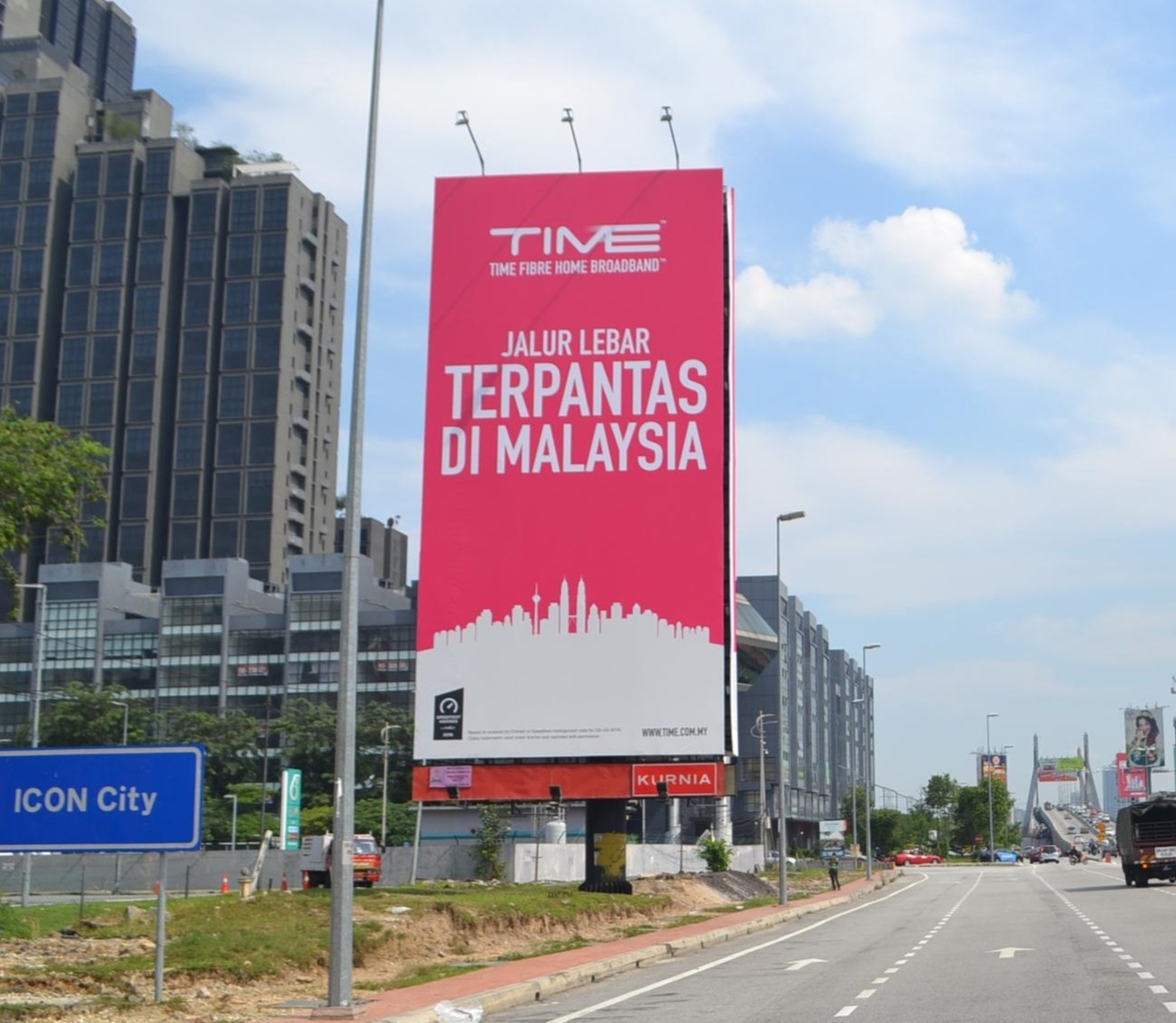 Single Pole Red billboard