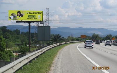 Double-Sided Billboard at NSE KM439.1, near Rawang R&R